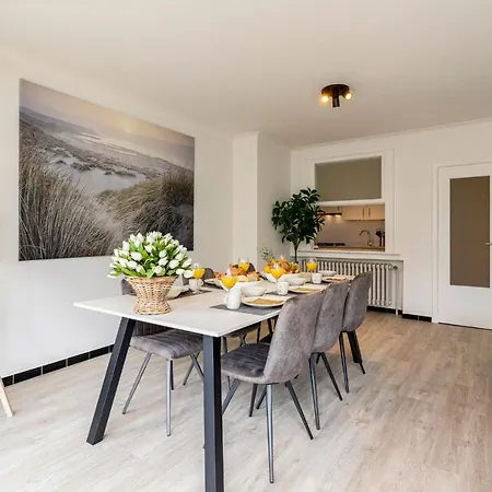 Flat Julien * De Panne