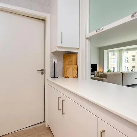 Flat Julien * De Panne